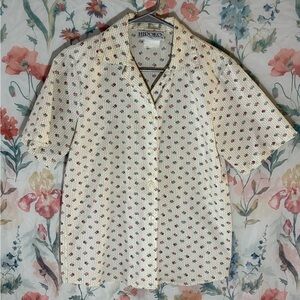 Vintage Women's Hiroko Cream Button Down Shirt